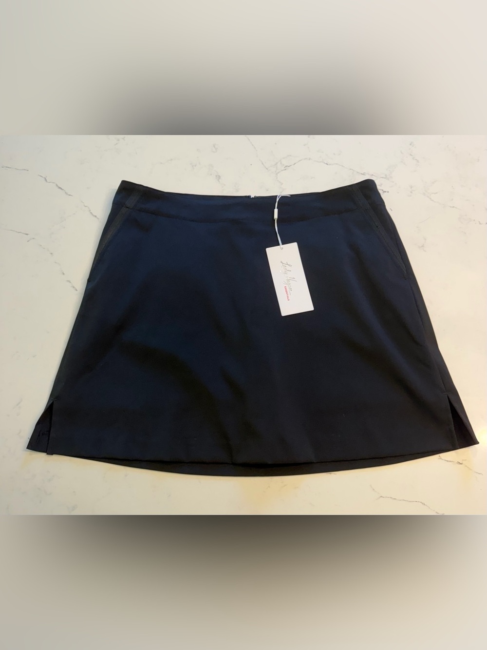 Lady Hagen Essential Golf Skort in black. New with tags size 8